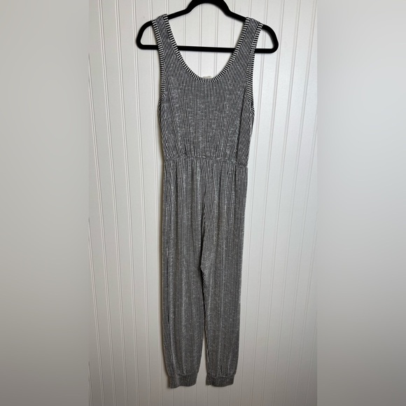 Black Striped Sleeveless Jumpsuit Jogger Style, Drawstring Waist J7 - Picture 2 of 7